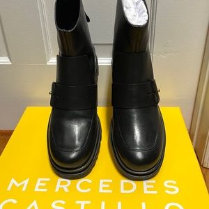 Mercedes Castillo Wylie Black Vegan lug sole bootie, Never worn